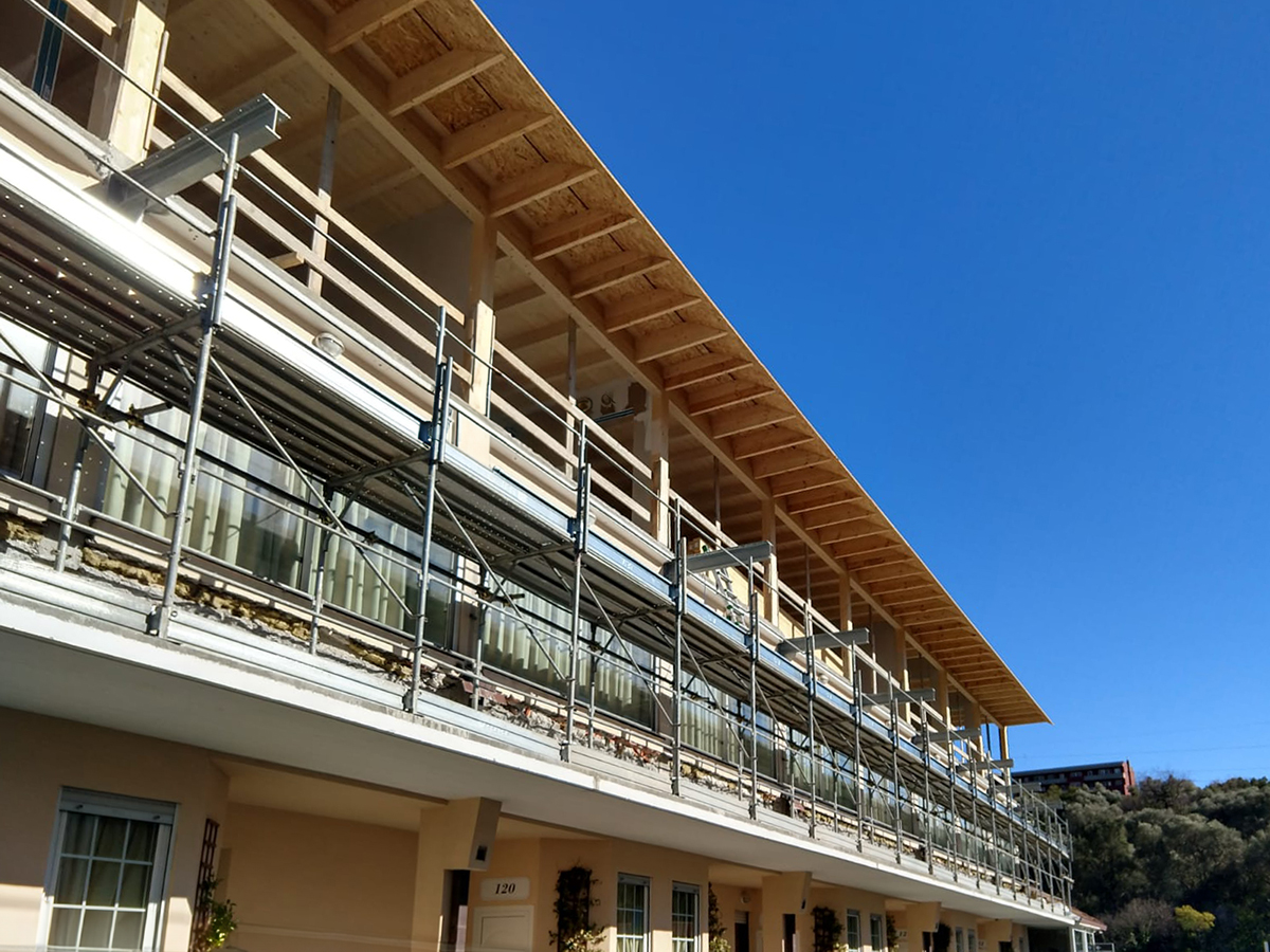 Ampliamento e sopralzo Poggio hotel Marlegno