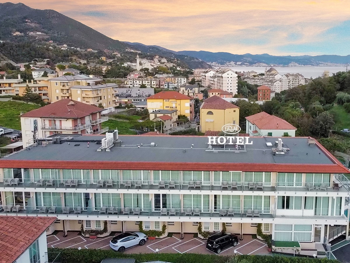 Ampliamento e sopralzo Poggio hotel Marlegno